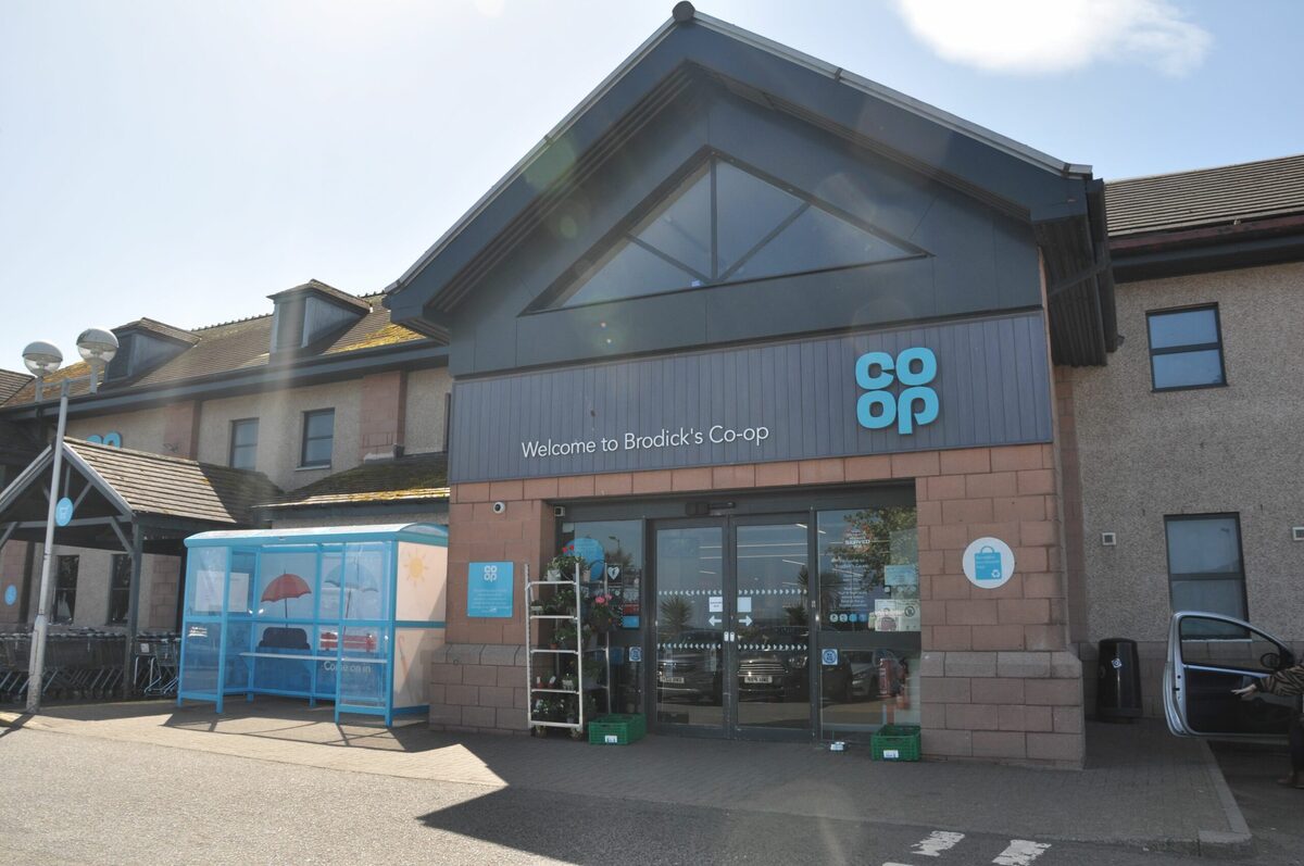 Co-op halts its informal call-in home delivery service