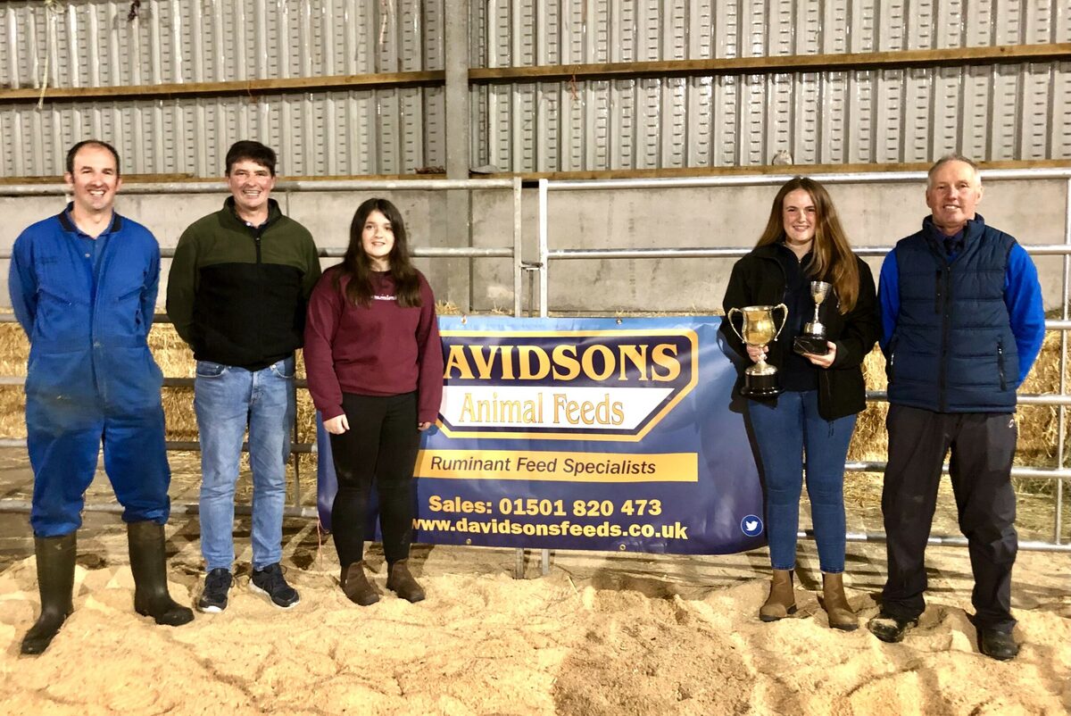 Young farmer Heather is Holstein stockjudging champion