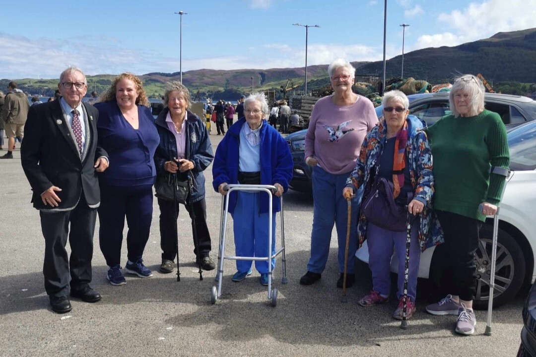 Seniors enjoy Waverley sail