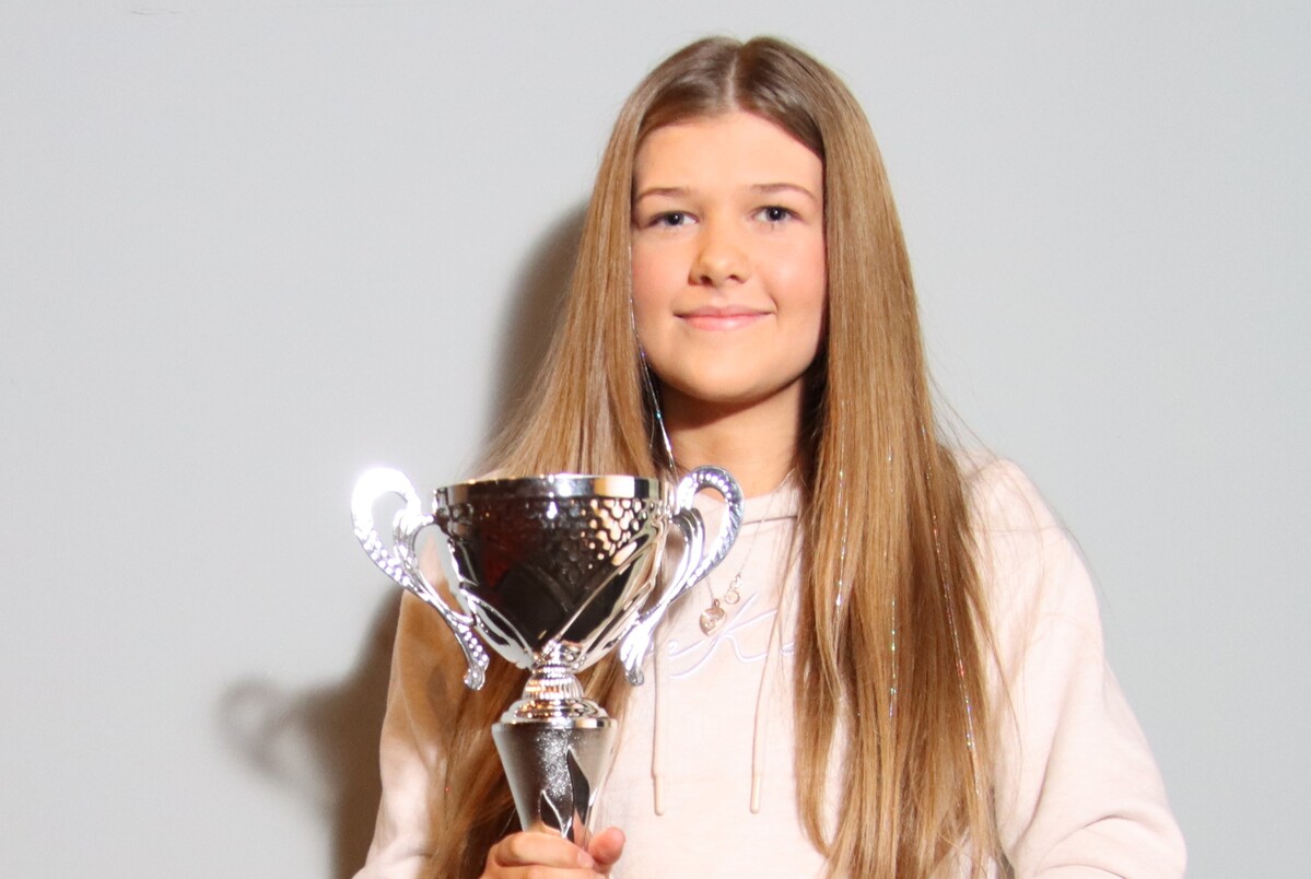 West Coast Today - Sport - Campbeltown's footballing girls reap end-of ...