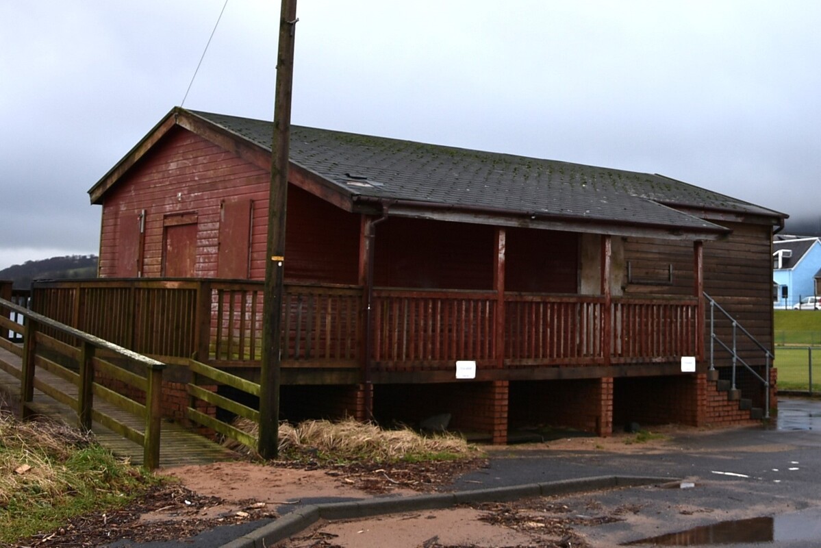 Brodick Boathouse hopes to reopen as food takeaway