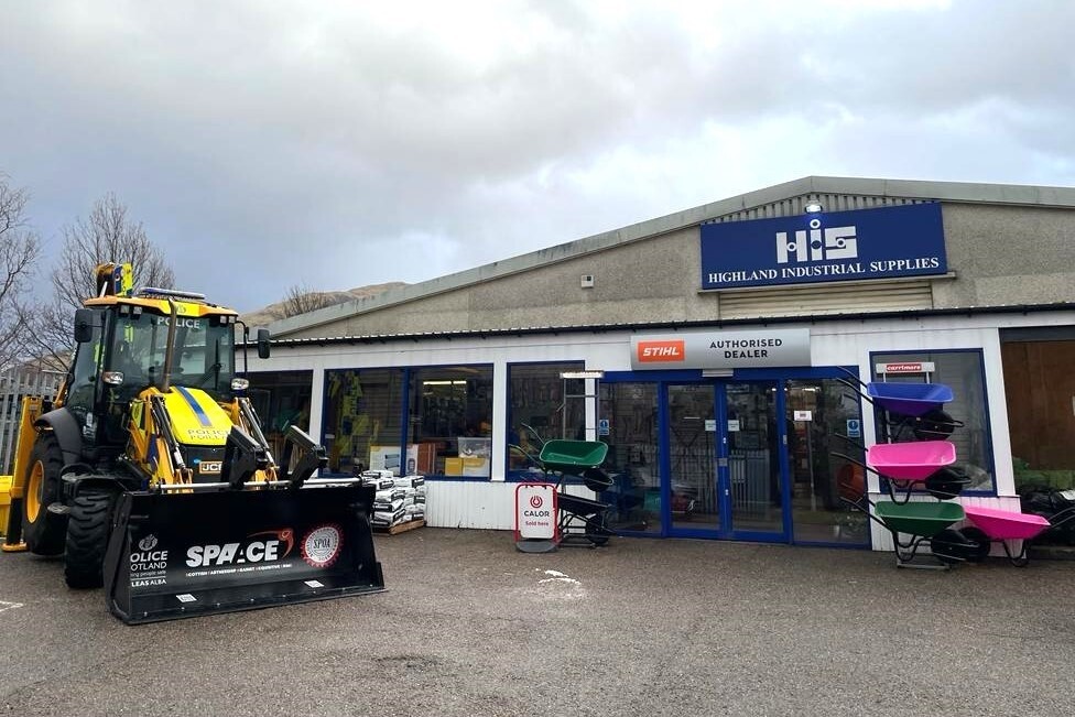Front and central to the awareness campaign is a Police Scotland liveried JCB 3CX which was present at the event at Highland Industrial Supplies Fort William..