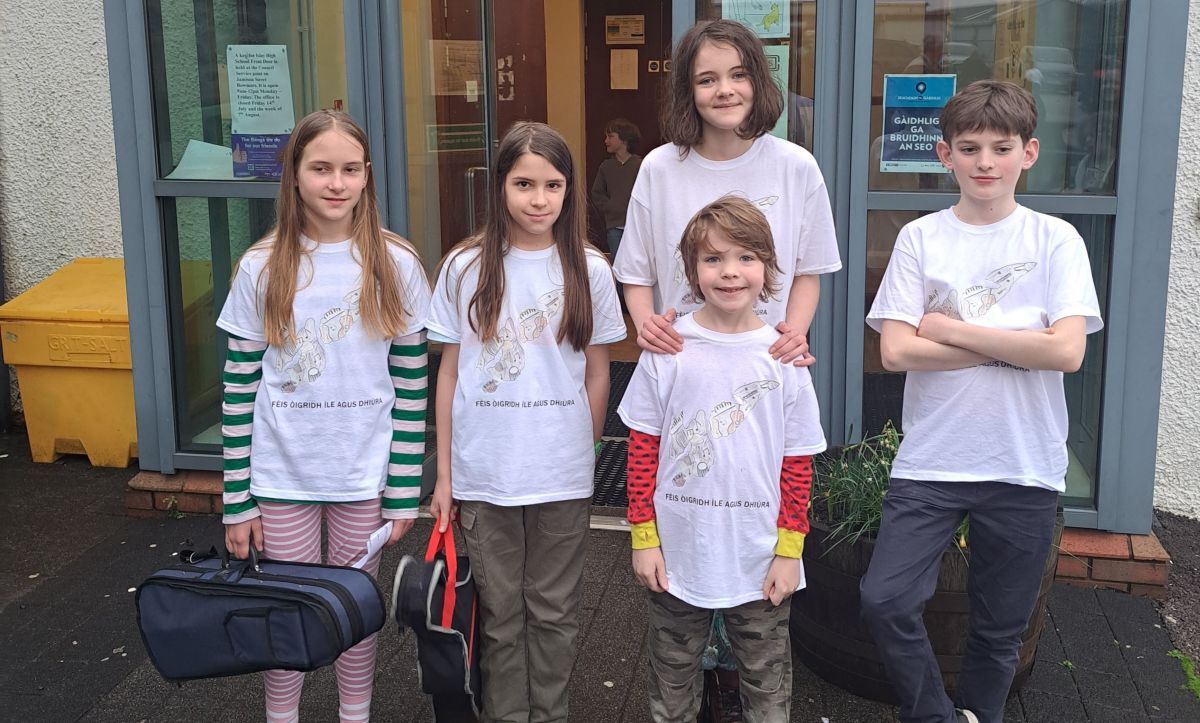 Tarbert’s young musicians had a great time on Islay.