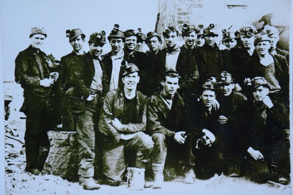 Do you know the names of the Machrihanish miners in this photograph?