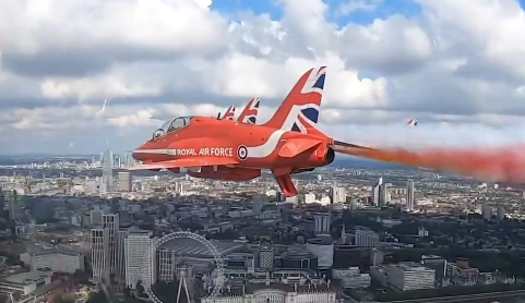 Red Arrows in local skies today - find out where and when you can see them