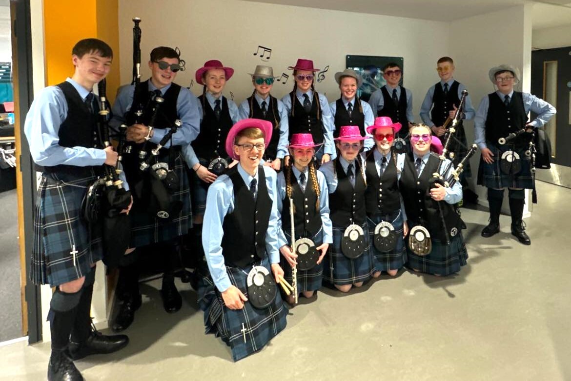 Kintyre to the fore at schools pipe band championships