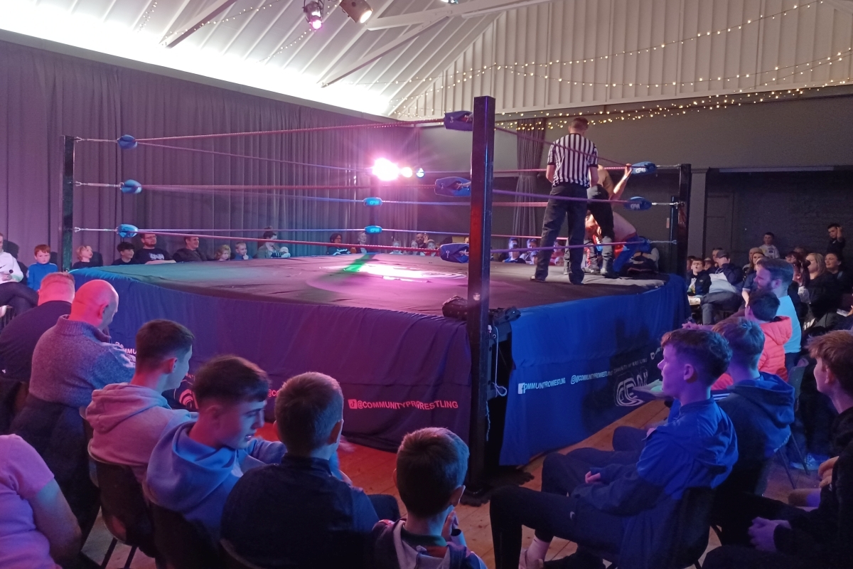 Wild night of wrestling in Ardrishaig is the full package