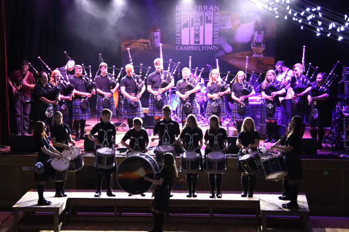 Kintyre Schools Pipe Band warm up for packed music festival