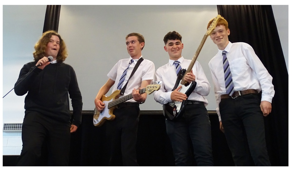 Lochgilphead teacher stuns pupils with music EP release
