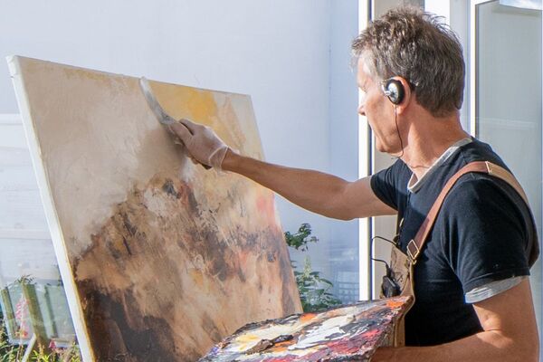 Award-winning artist to unveil new exhibition at Calgary Art Gallery