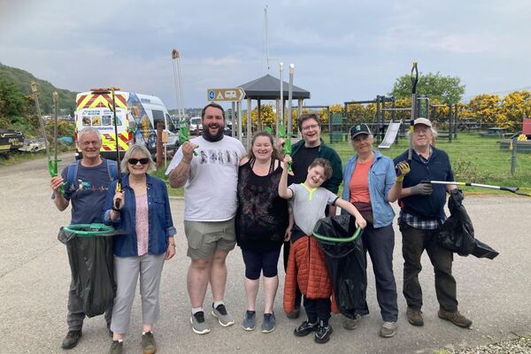 Craignure clean-up inspired by primary schooler