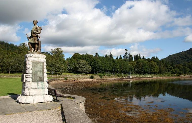 The Inveraray War Memorial is much photographed in its scenic location. Photograph: JM Briscoe