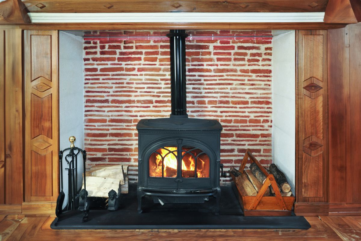 Wood-burning stove