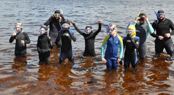 Sun shines on Arran's water day