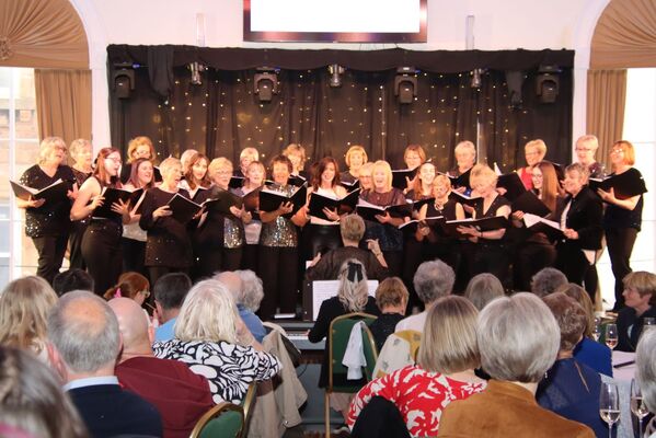 Kintyre Chorale sing-along boosts helipad funds