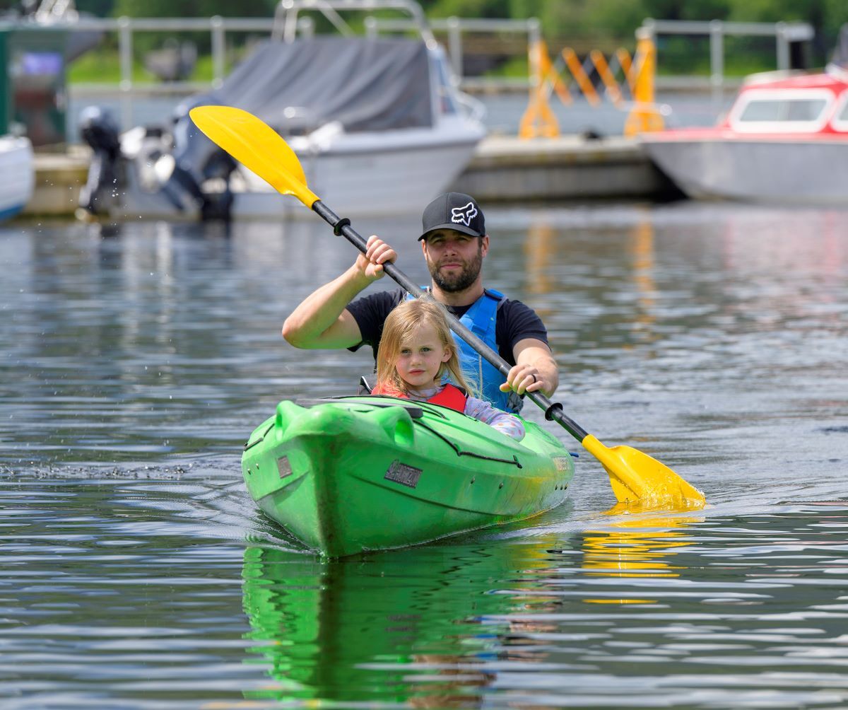 Canoe trips around the Corpach Marina. Photograph: Phil Hughes.