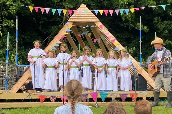 Kilmartin school does Glastonbury