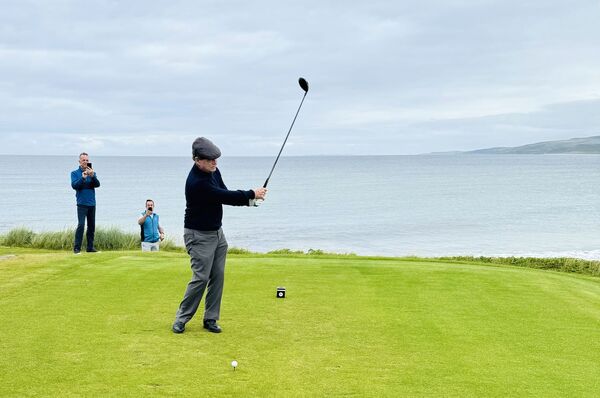 Machrihanish welcomes one of golf’s greatest players