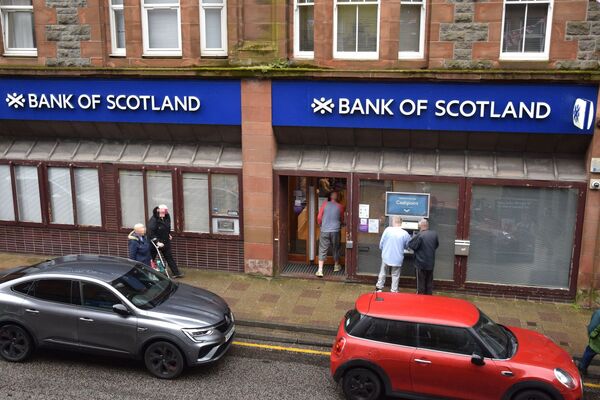 ‘Keep cash alive’ – Campbeltown reacts to news of another bank withdrawal