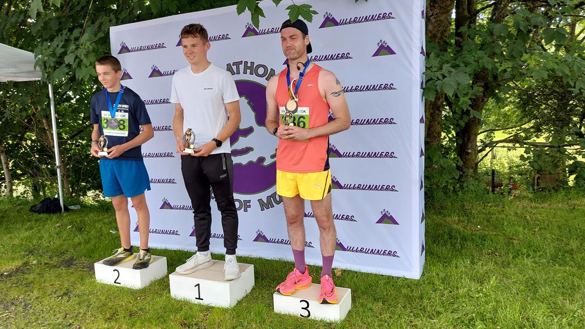 10k local men's podium. Photograph: Alan Parker. 