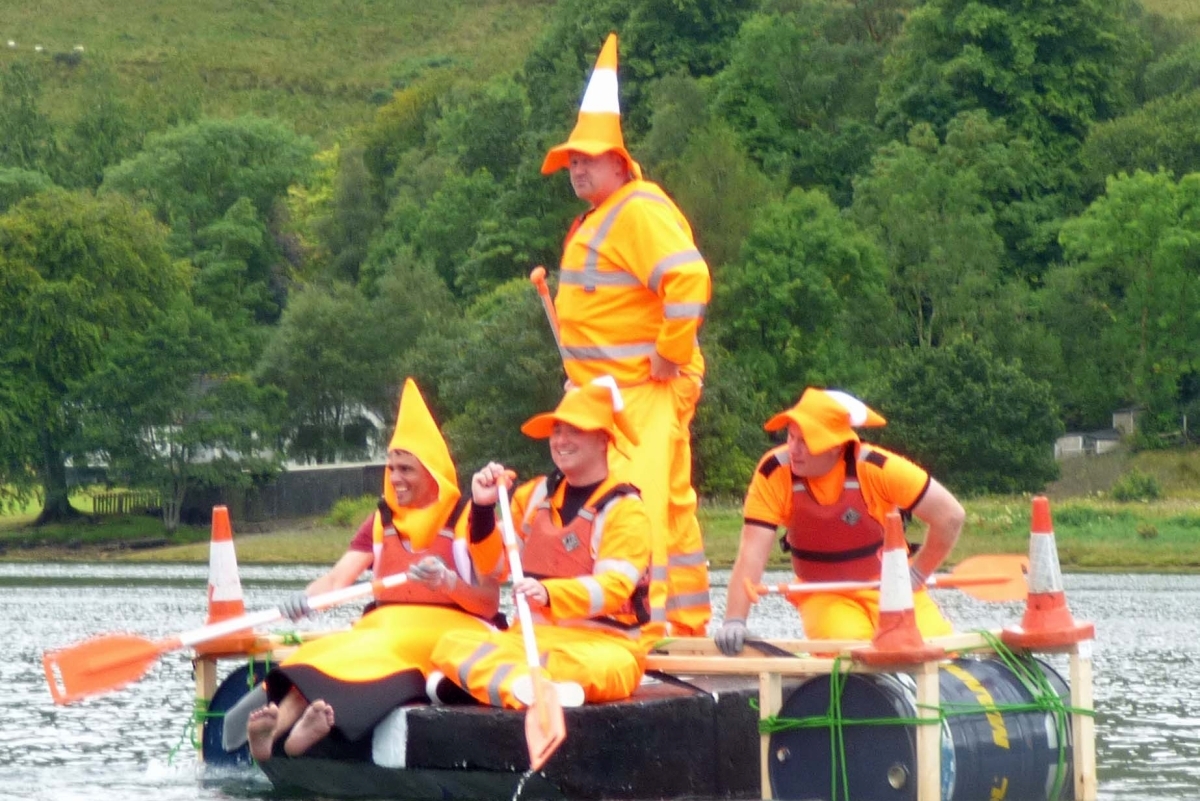 Lochgoilhead turns out for annual raft race