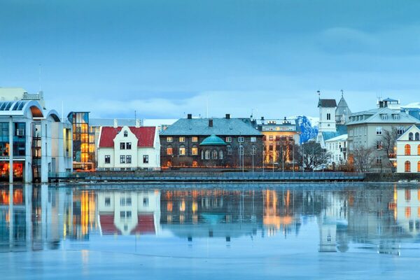 Iceland's PM defends salmon farming