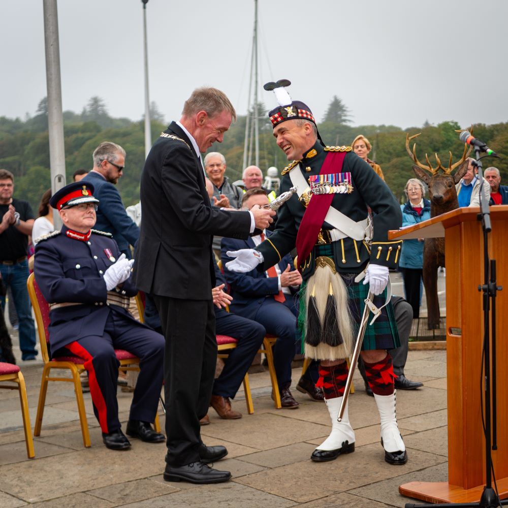 Comhairle nan Eilean Siar Convener Cllr Kenny Macleod pictured with Brigadier L J Drummond MBE.