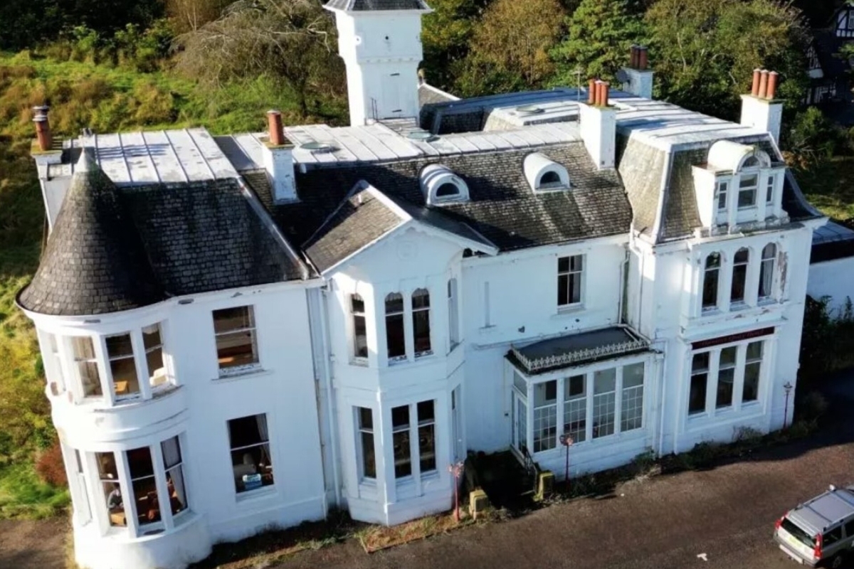 The former Hunters Quay Hotel in Dunoon, which was once owned by Sir Thomas Lipton, is up for sale. Photograph: SDL Property Auctions