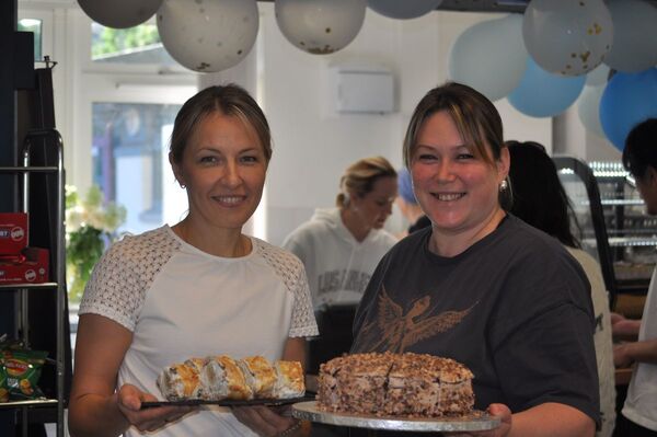 Ukrainian refugees reveal reason they have re-opened Dunbeg Beach Café