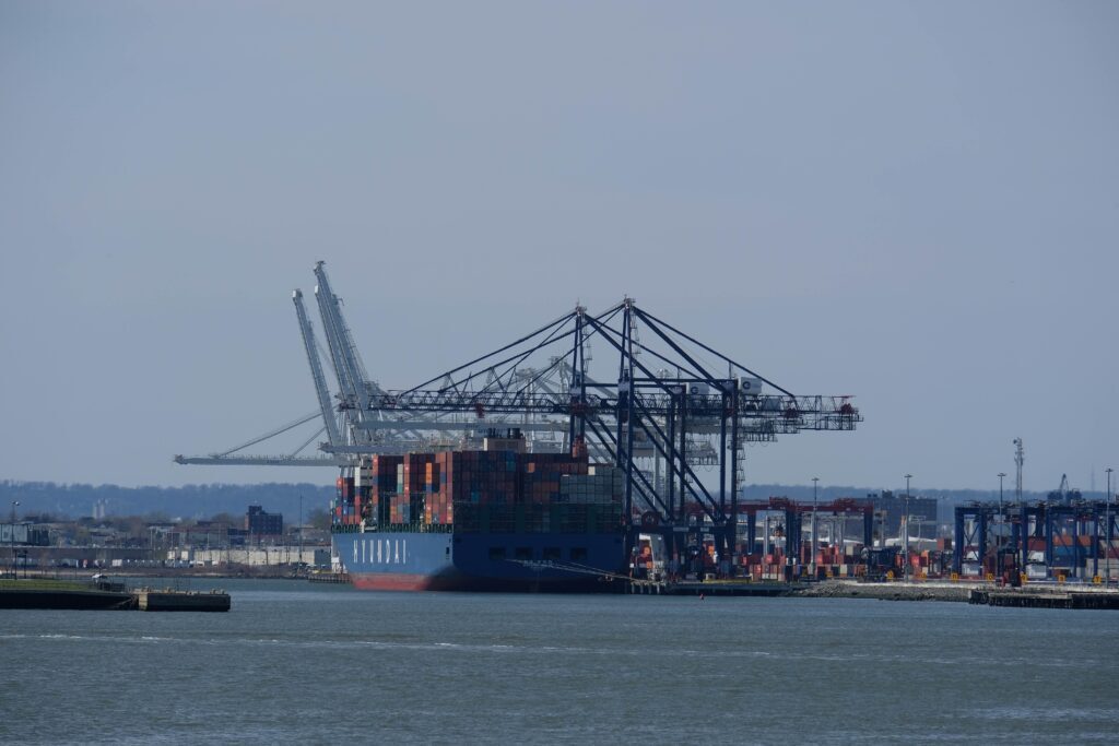 New-York-docks-AdobeStock_147701808-20241010.jpg