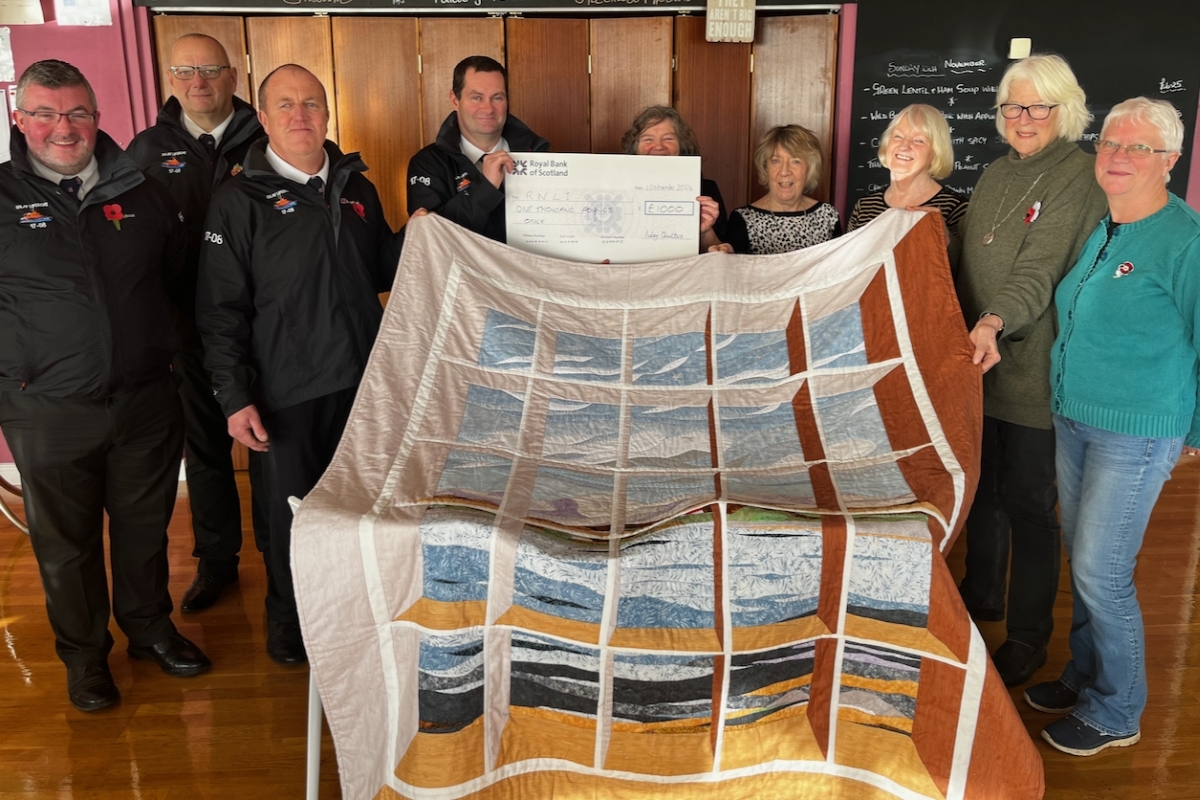 Islay Quilters stitch up £1,000 for RNLI Islay