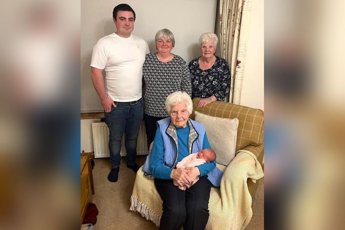 Campbeltown woman over the moon to become great-great-grandmother