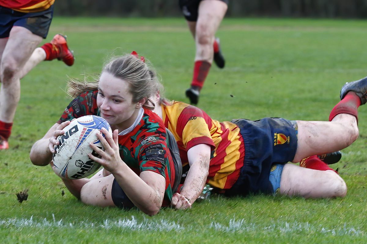 Understrength Ladies just fail to get the best of the West