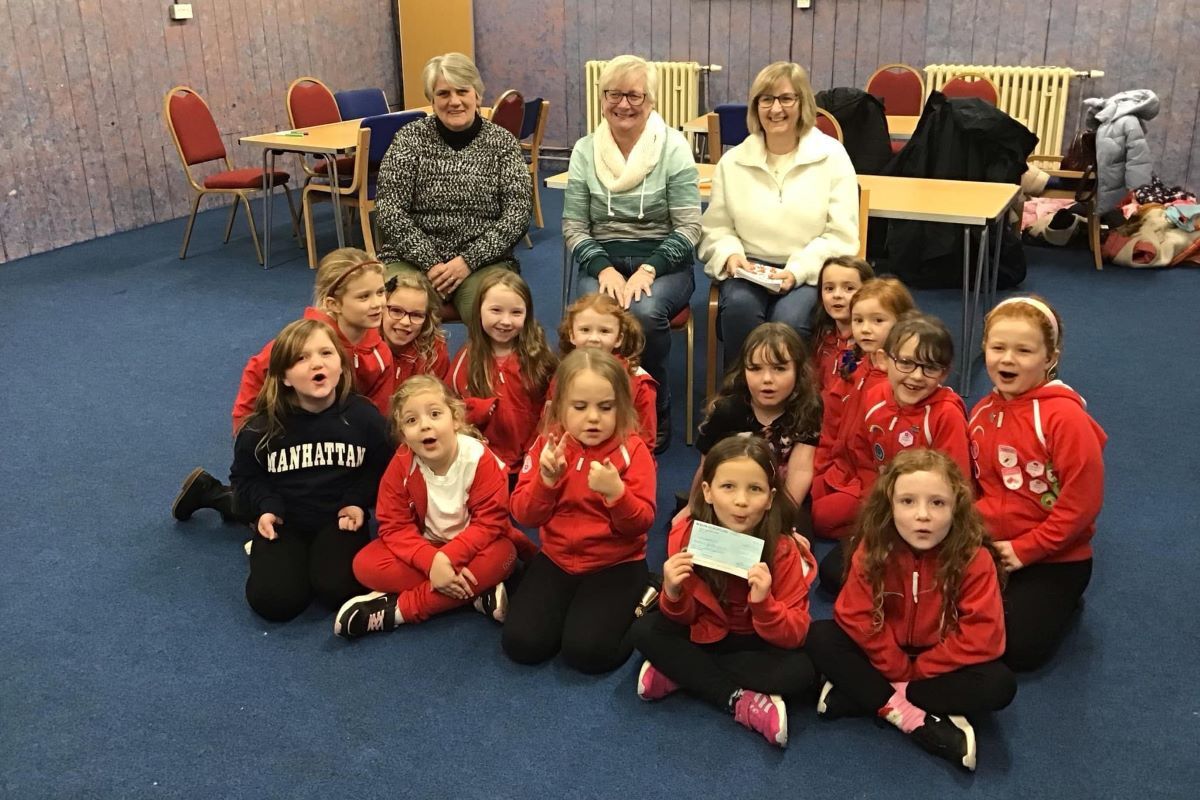 Crafters’ donation is pot of gold for Campbeltown Rainbows