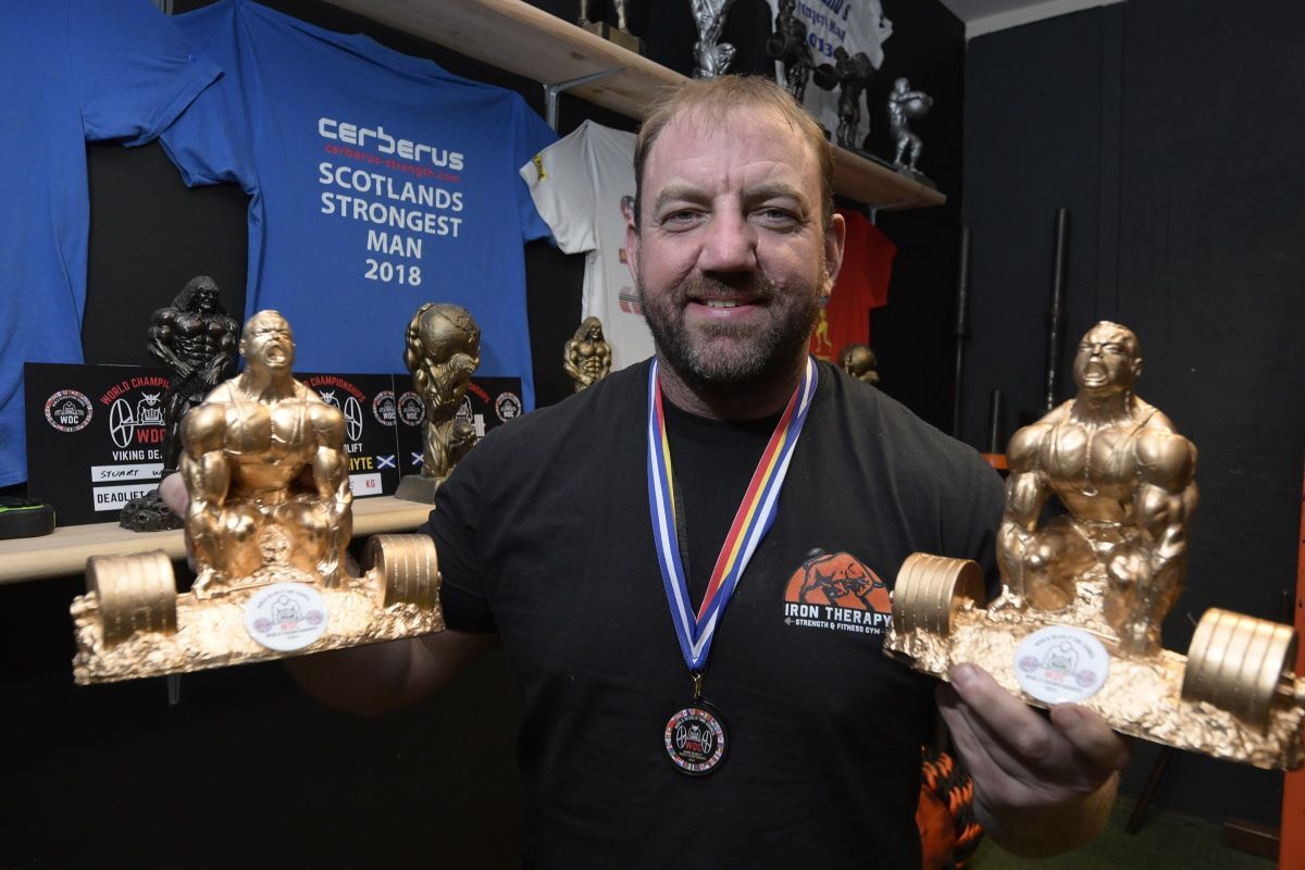 World record lift for strongman Stuart