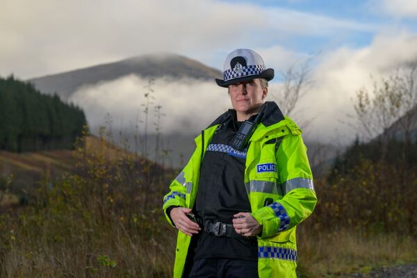 Hero police officer recognised for incredible bravery amid storm chaos