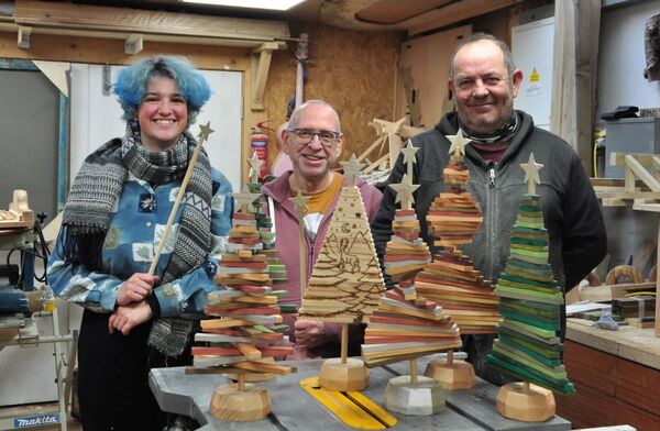 VIDEO: Handcrafted 'trees of Hope' raise funds for mental health support