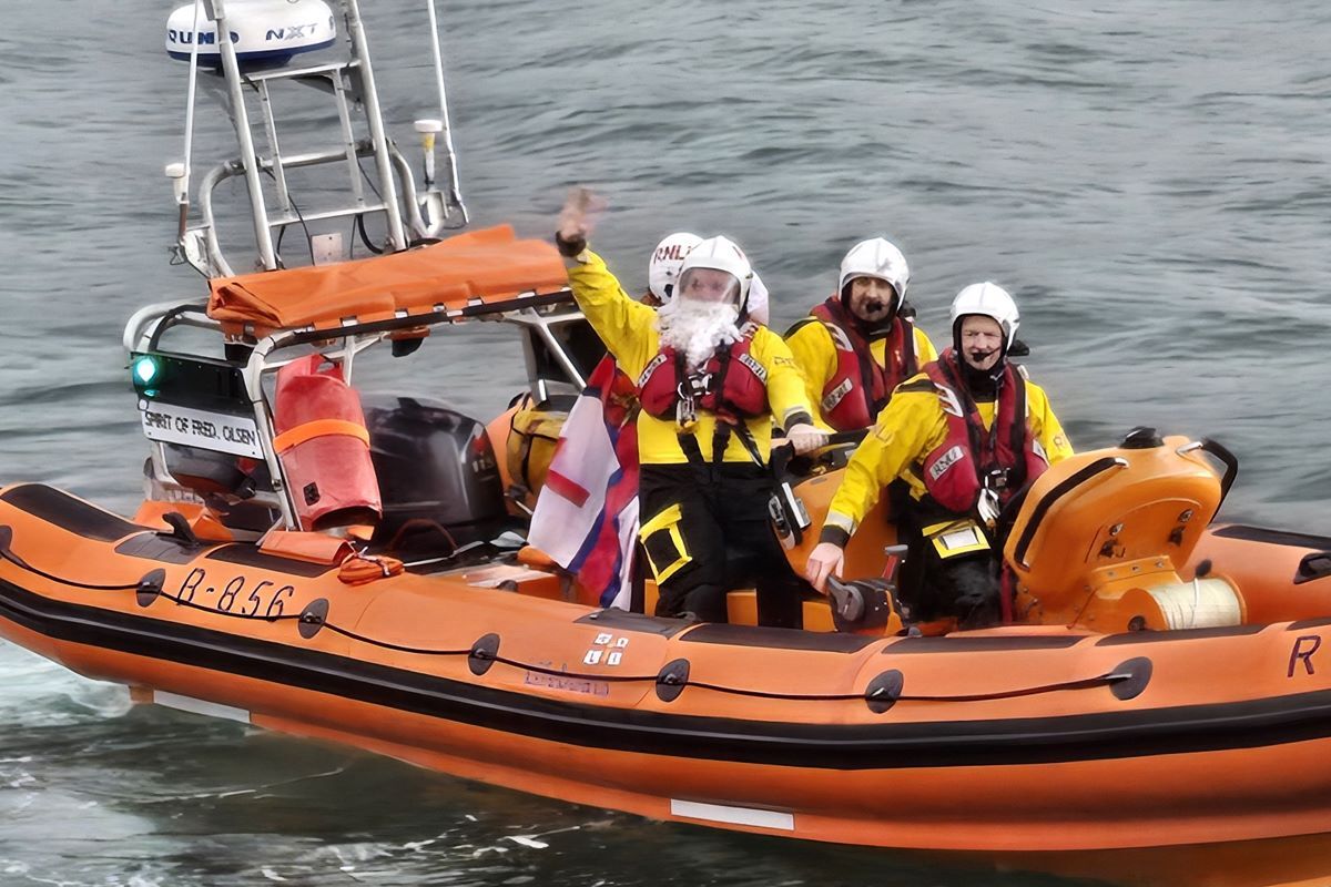 Families get into the Christmas spirit as Santa visits Kyle of Lochalsh RNLI lifeboat station