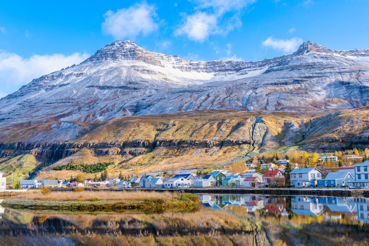 Seyisfjorur-AdobeStock_526584261-20241219.jpg