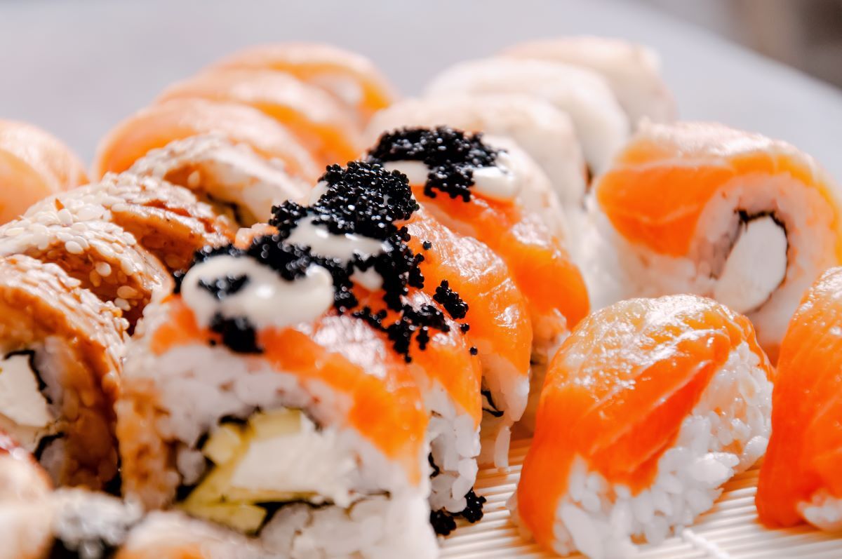 sushi-salmon-AdobeStock_308406246-20241230.jpg