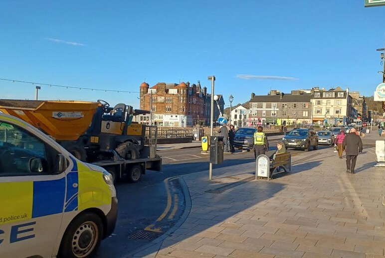 Traffic disrupted in centre of Oban after one car crash