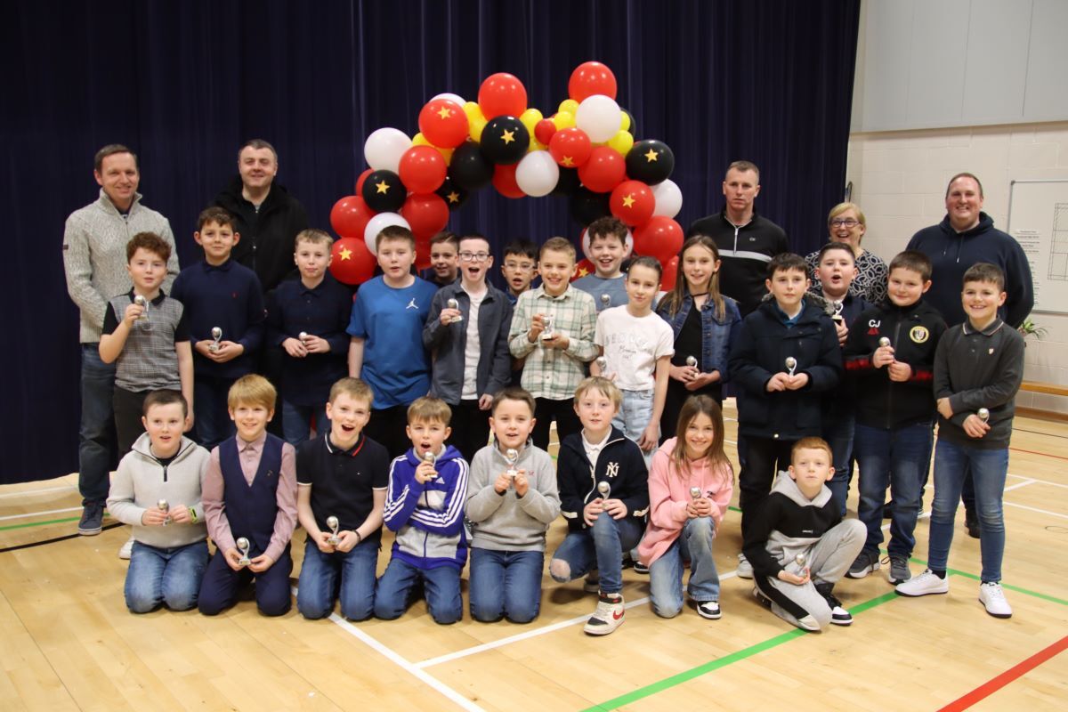 Young footballers net progress prizes