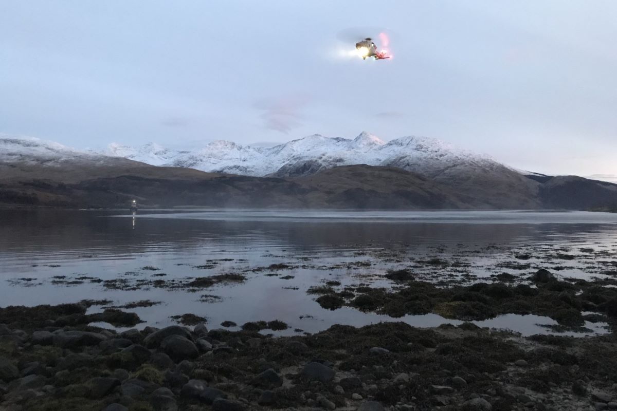 NO_T05_Professor_Ben_Wilson_rescued_at_Loch_Etive_01_Rescue_web.jpg