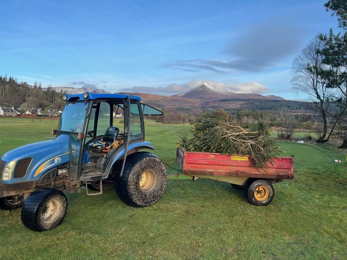 Storm damage cant stop play on Arran’s golf courses