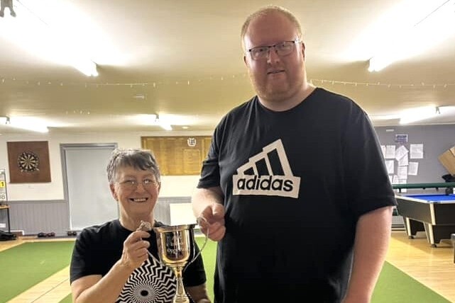 Bowlers Gordon and Joyce lift pairs trophy