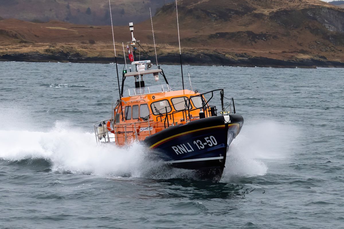 Mayday call to bulk carrier