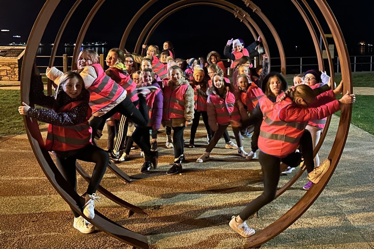 Brownies starstruck during evening outing