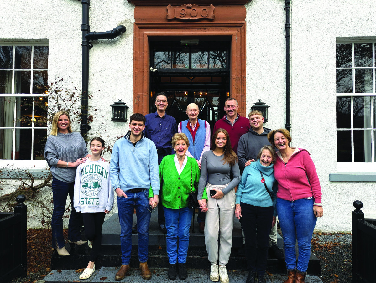 Publisher of Oban Times celebrate special wedding anniversary