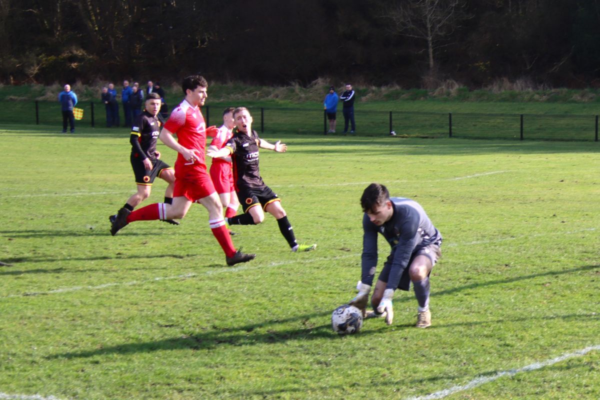 Pupils battle until the end in clash with promotion-chasing side