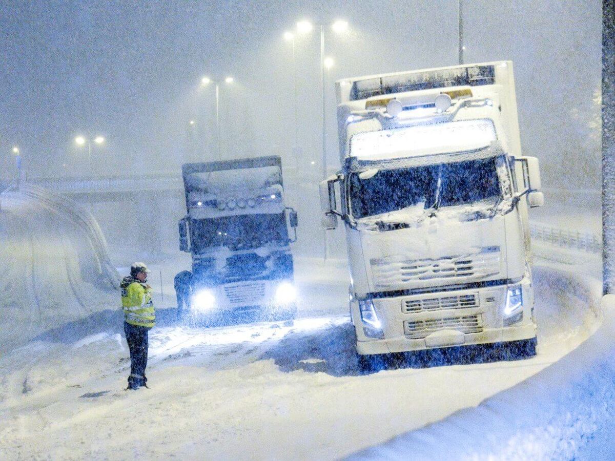 trucks_in_snow_photo_Photo-_Norwegian_Public_Roads_Administration